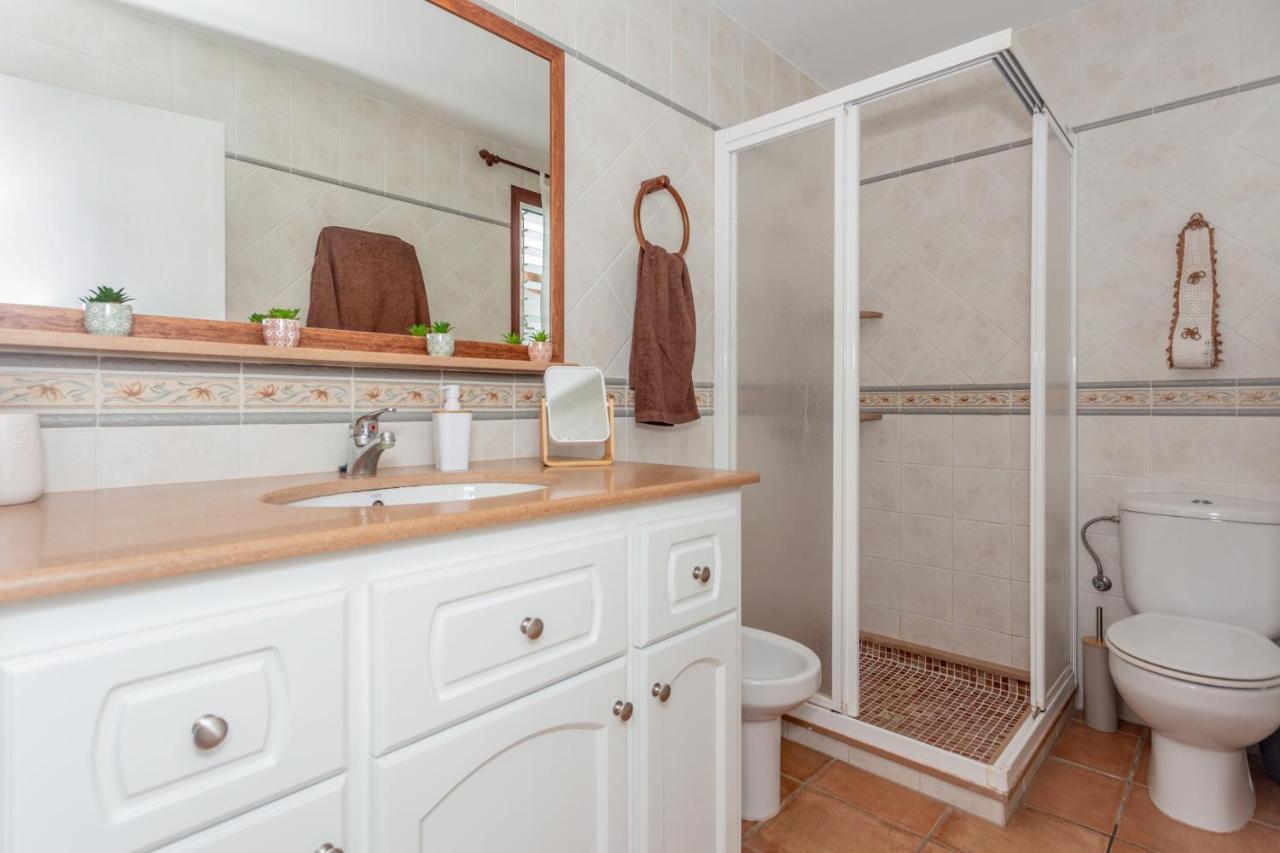 Sa Sivina Villa Cala en Bosch Luaran gambar